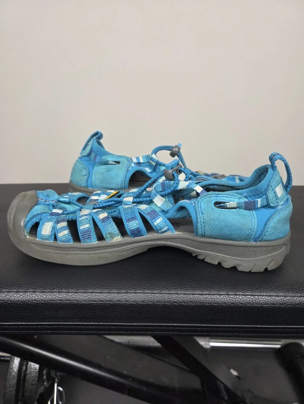 KEEN Whisper Blue Turquoise Water Trail Sport Sandals Shoes Women's Size 5